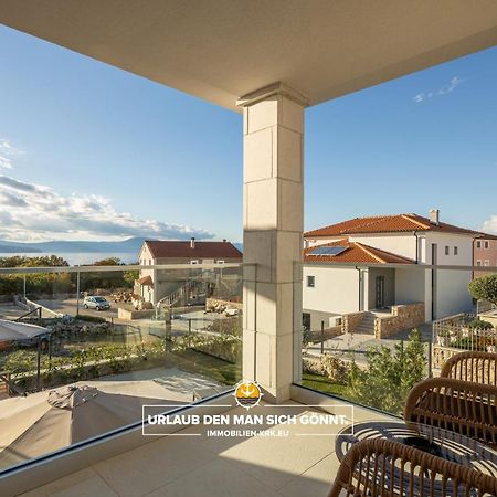 Villa Richard Малинска Экстерьер фото