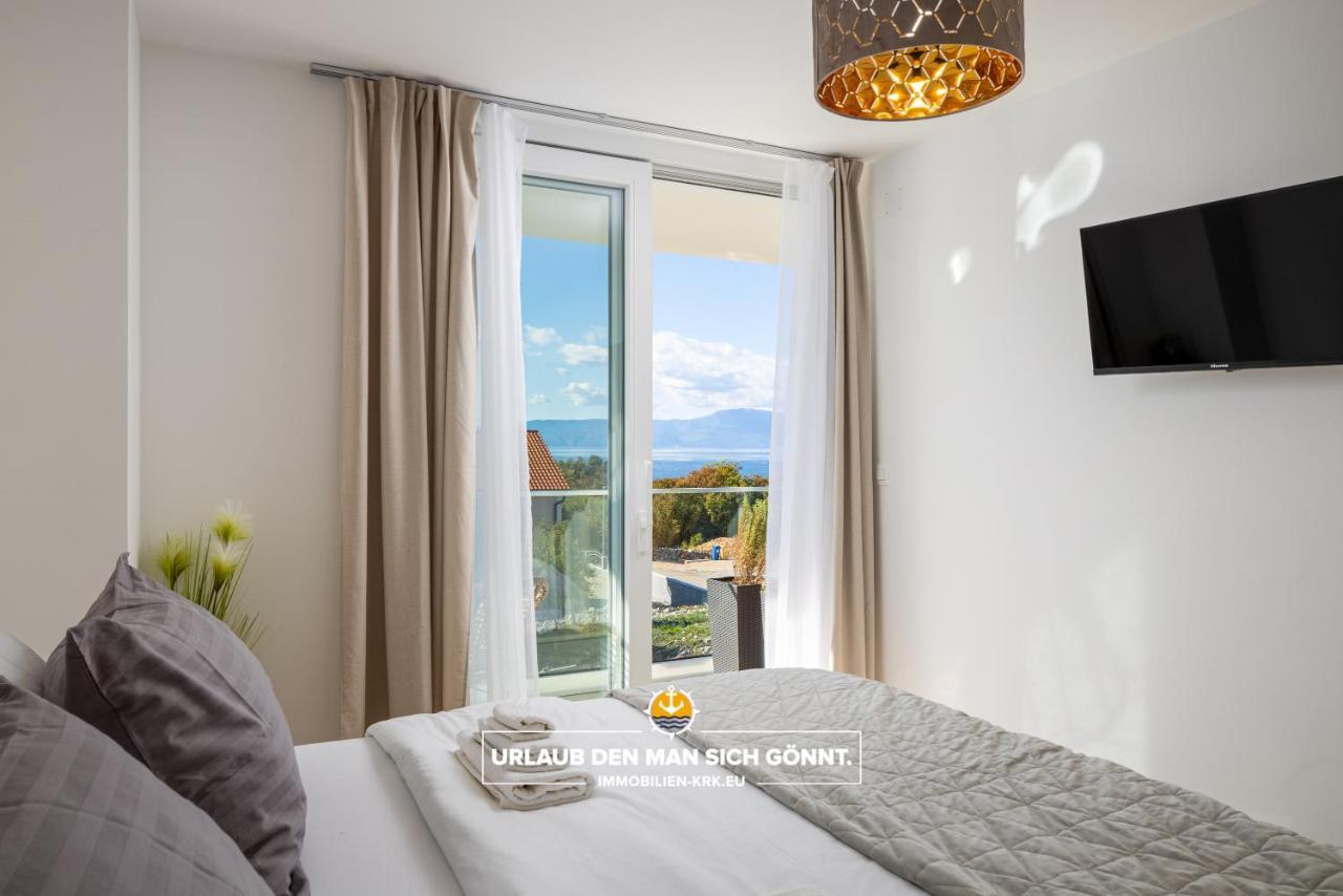 Villa Richard Малинска Экстерьер фото