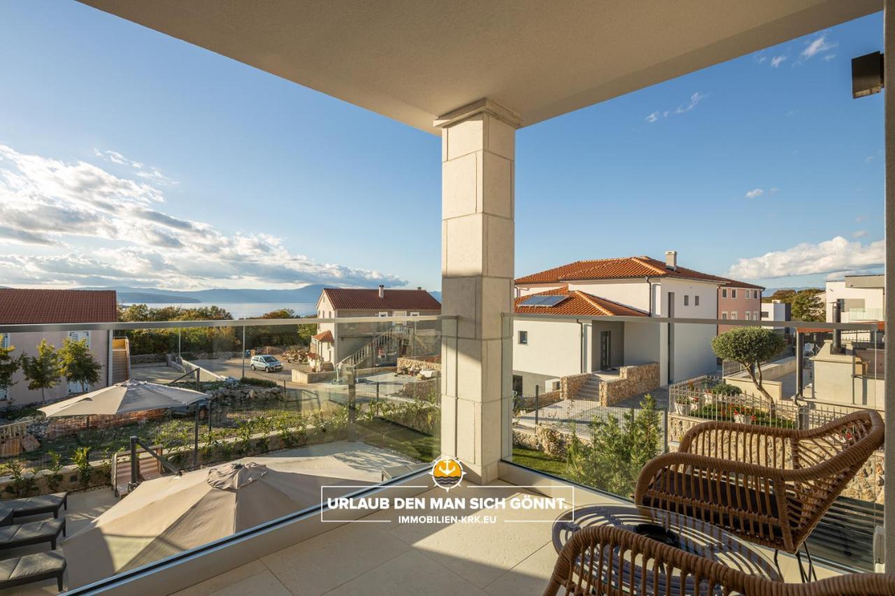 Villa Richard Малинска Экстерьер фото